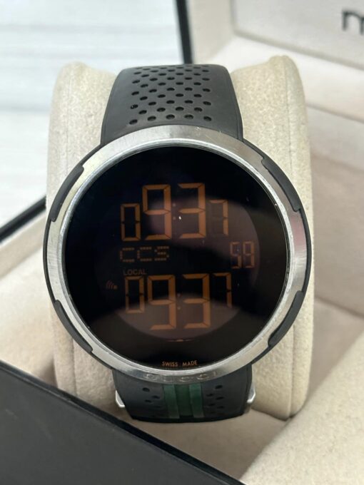 Reloj Gucci Digital 114.1 para caballero