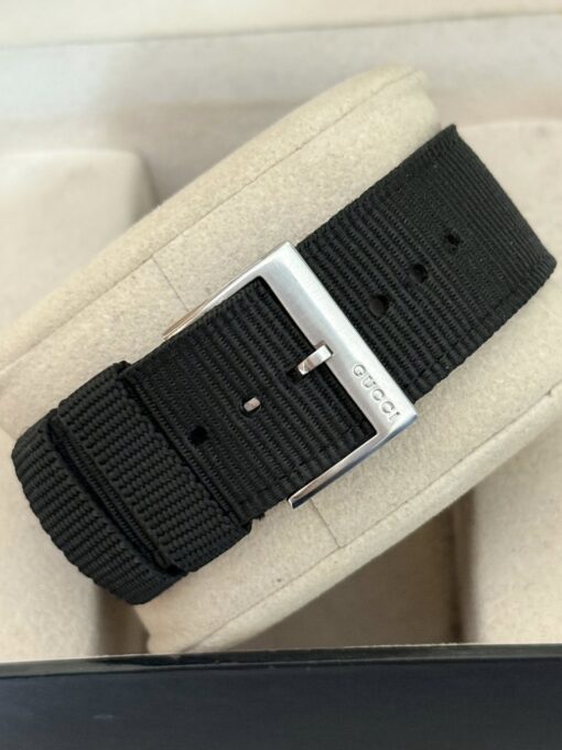 Reloj Gucci Dive 136.2 para caballero
