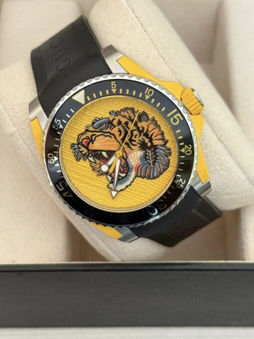 Reloj Gucci 136.3 para caballero