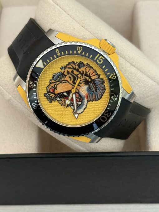 Reloj Gucci 136.3 para caballero