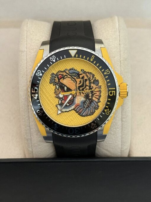 Reloj Gucci 136.3 para caballero