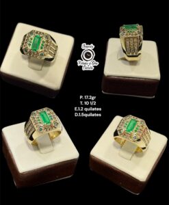 Anillo en Oro con Esmeralda y Diamantes brown